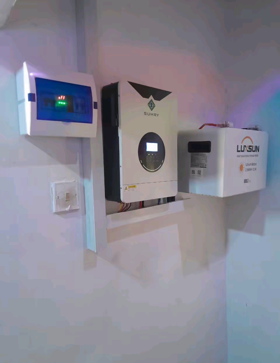 1.5kVA Hybrid Solar System with 2.5kwh lithium battery